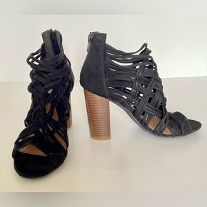 Women’s Not Rated Black Braided Heeled Sandals‎ Size 6.5